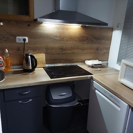 Ujszeged Apartman Buitenkant foto