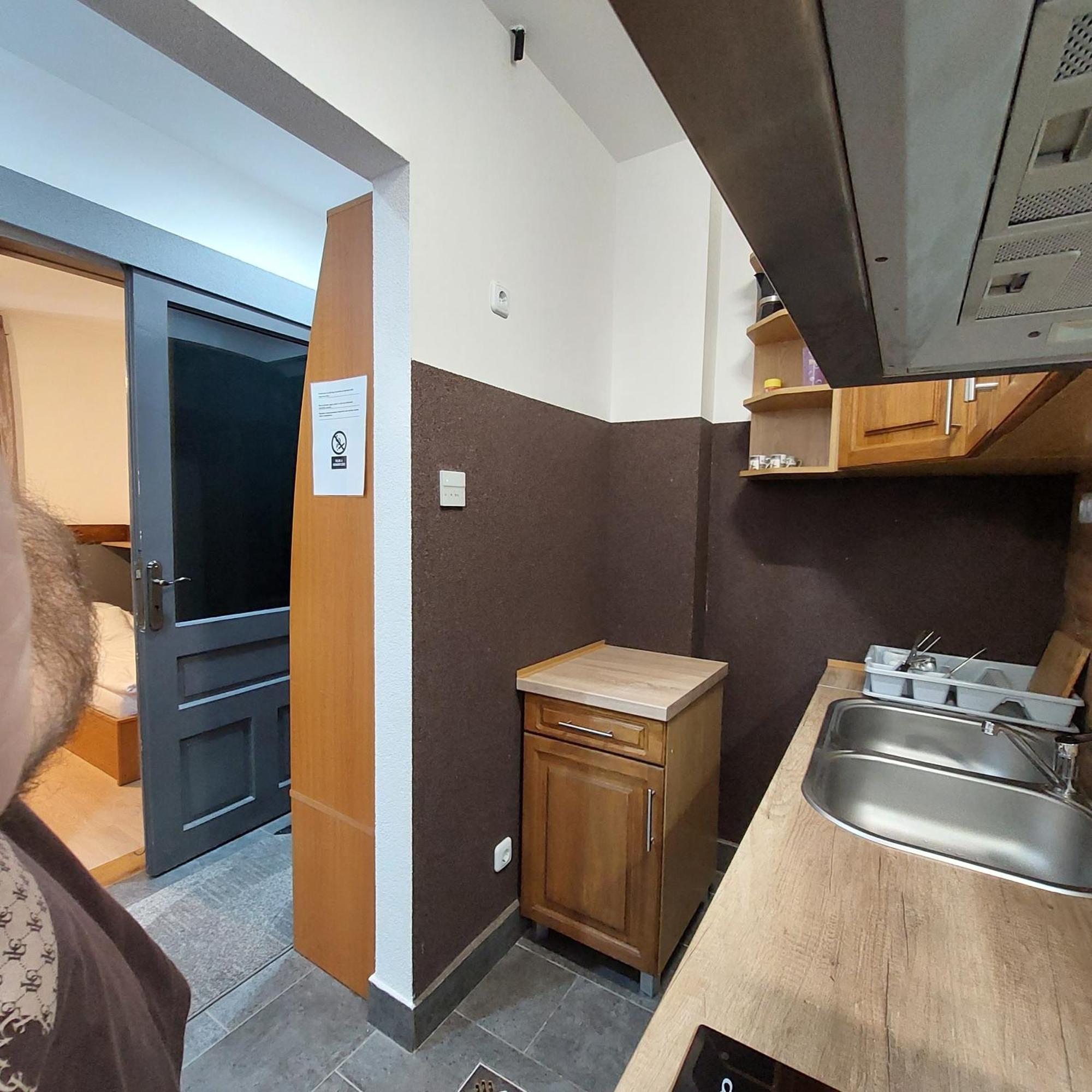 Ujszeged Apartman Buitenkant foto