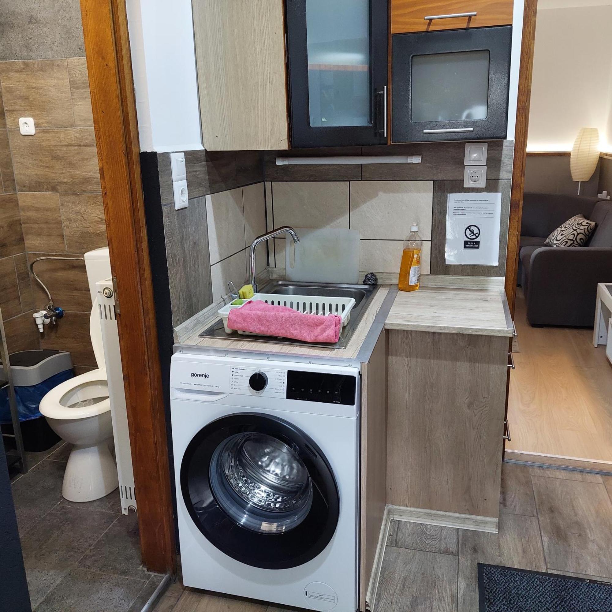 Ujszeged Apartman Buitenkant foto