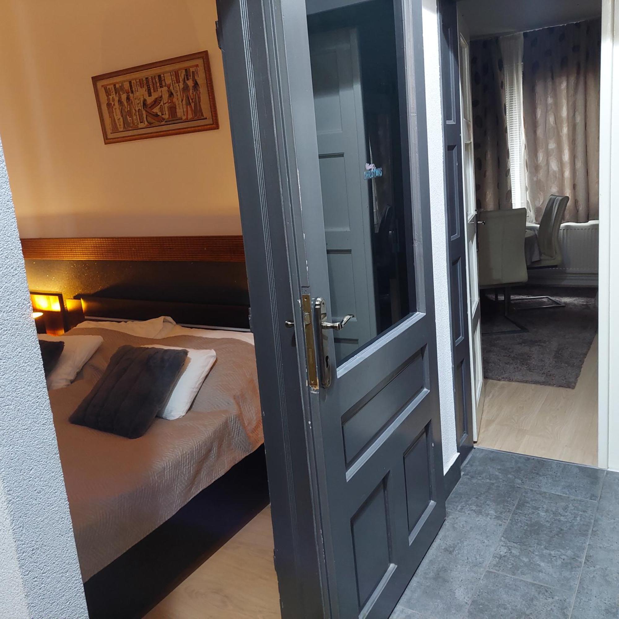 Ujszeged Apartman Buitenkant foto