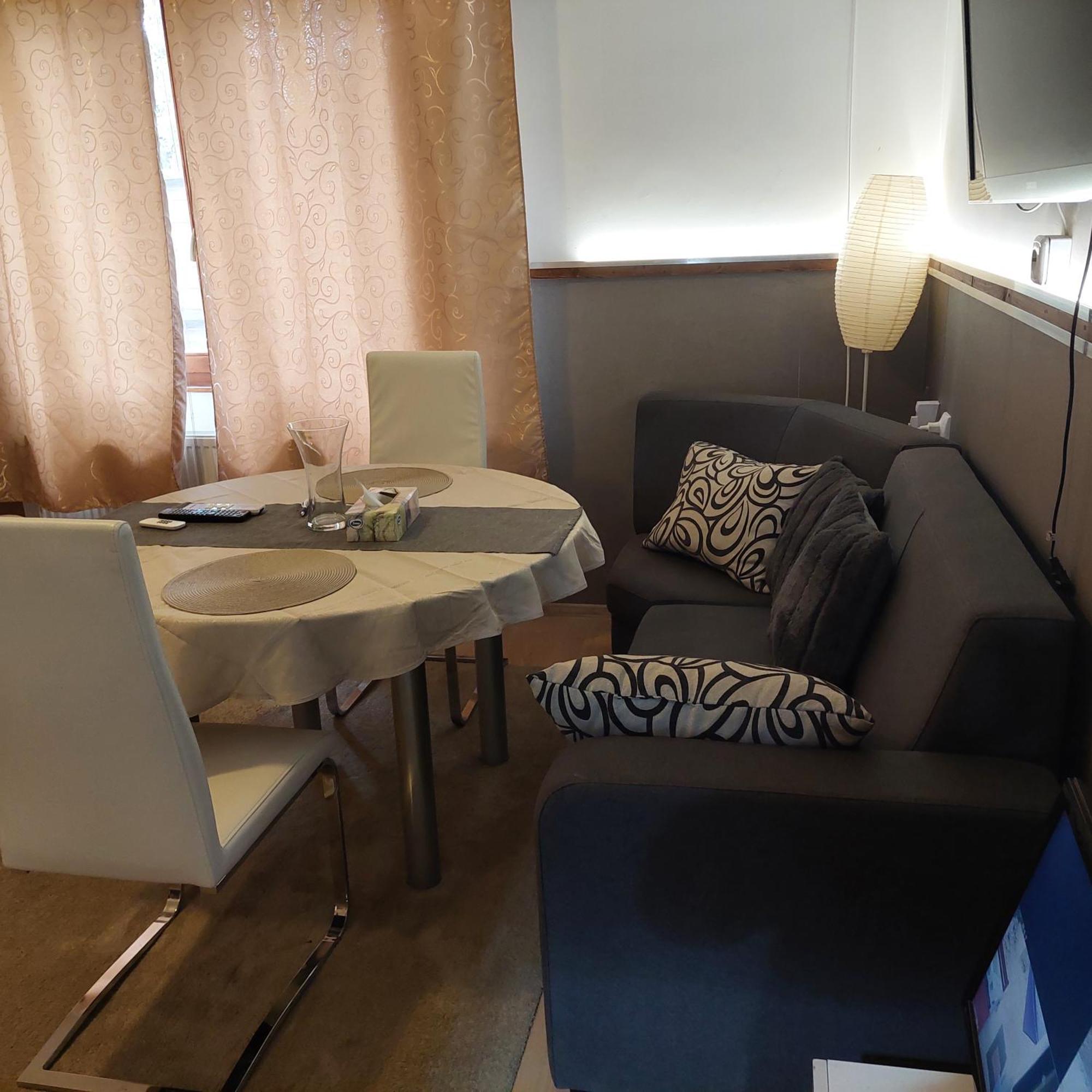 Ujszeged Apartman Buitenkant foto
